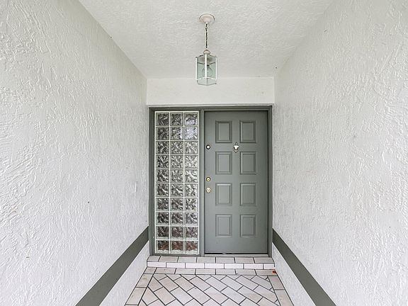 5th image of 9122 Cavatina Place