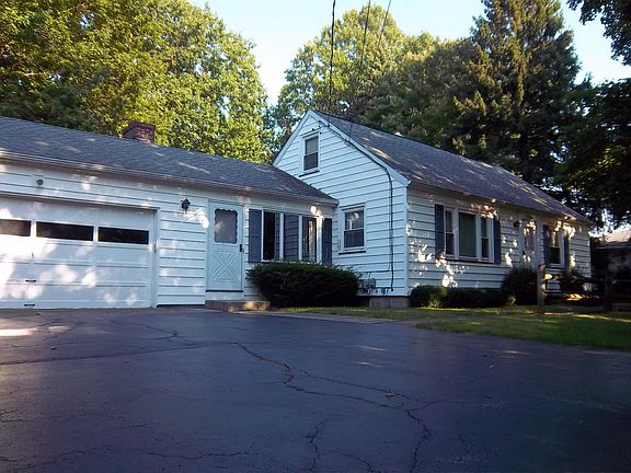 4th image of 1594 Hilton Parma Corners Rd