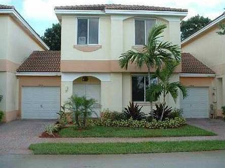 1st image of 6525 Hidden Cove Dr