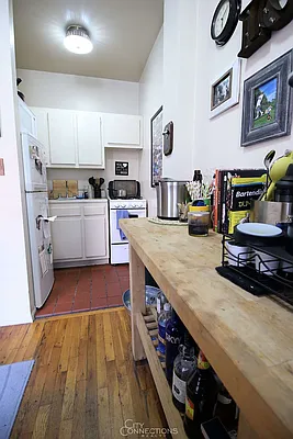 Rented by City Connections Realty | media 24