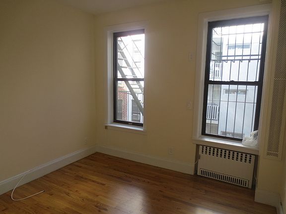 2nd image of 21 Leroy St APT 12