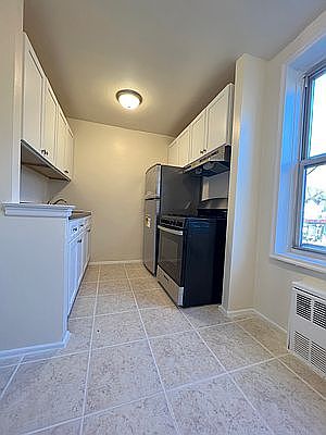 1st image of 189-14 Crocheron Ave #201
