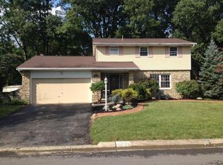 1280 Brookridge Dr, Columbus, OH