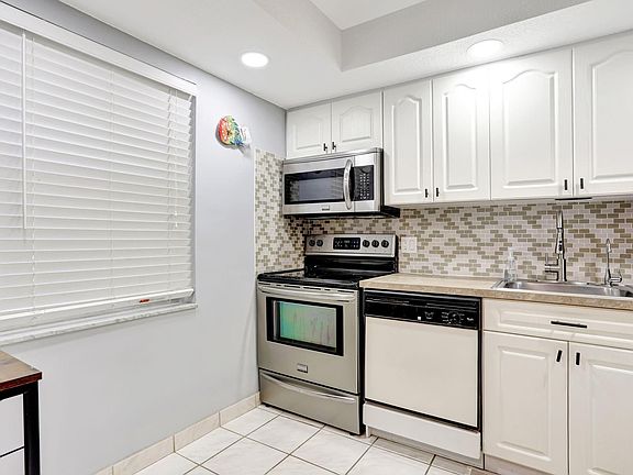 2nd image of 1050 Country Club Drive #209