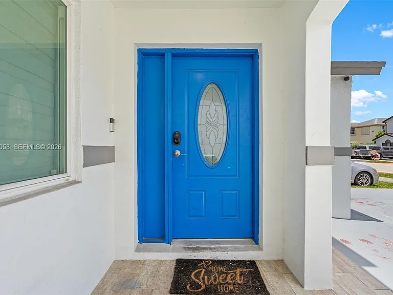 13990 SW 160th Ter — Photo 3