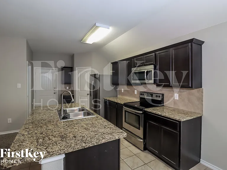 1620 Berckmans Rd — Photo 5