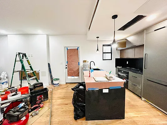 Rented by GROOME REALTY LLC | media 6