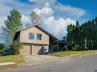 2012 SW Redfern Pl, Gresham, OR 97080