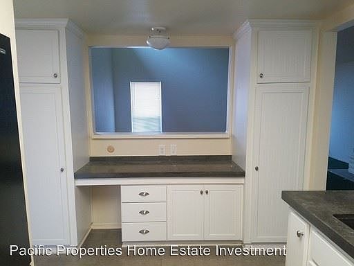 5th image of 717 Woodland Dr