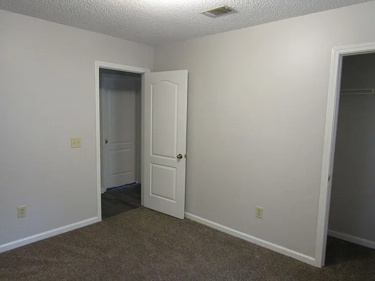 110 Tempest Ln — Photo 16