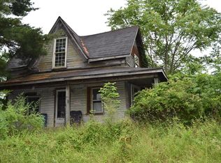 260 Calis Rd, Cameron, WV 26033