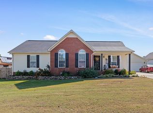 110 Blue Heron Dr, Killen, AL 35645