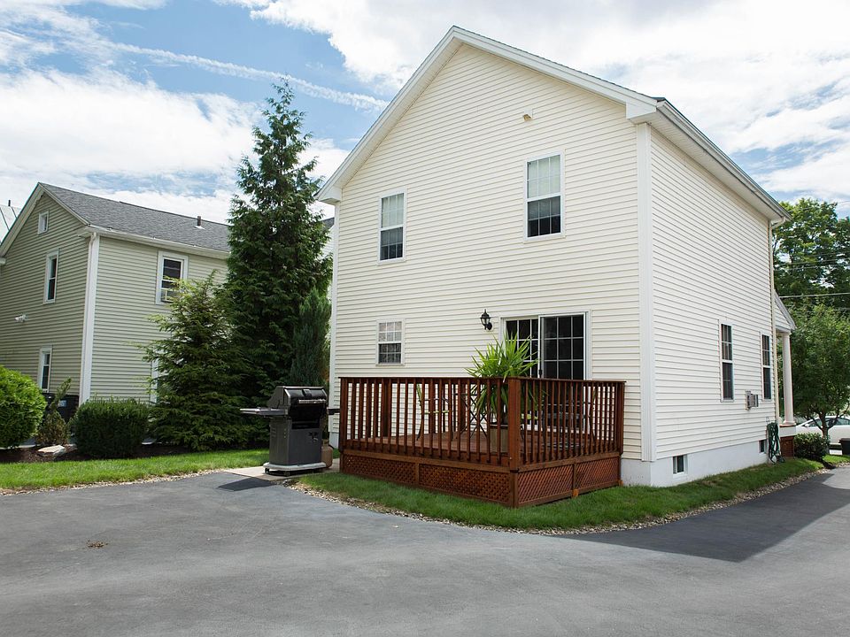 2nd image of 25 Marvin St