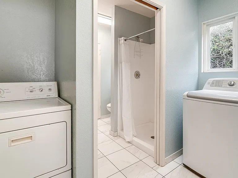 Laundry Room Cabinet