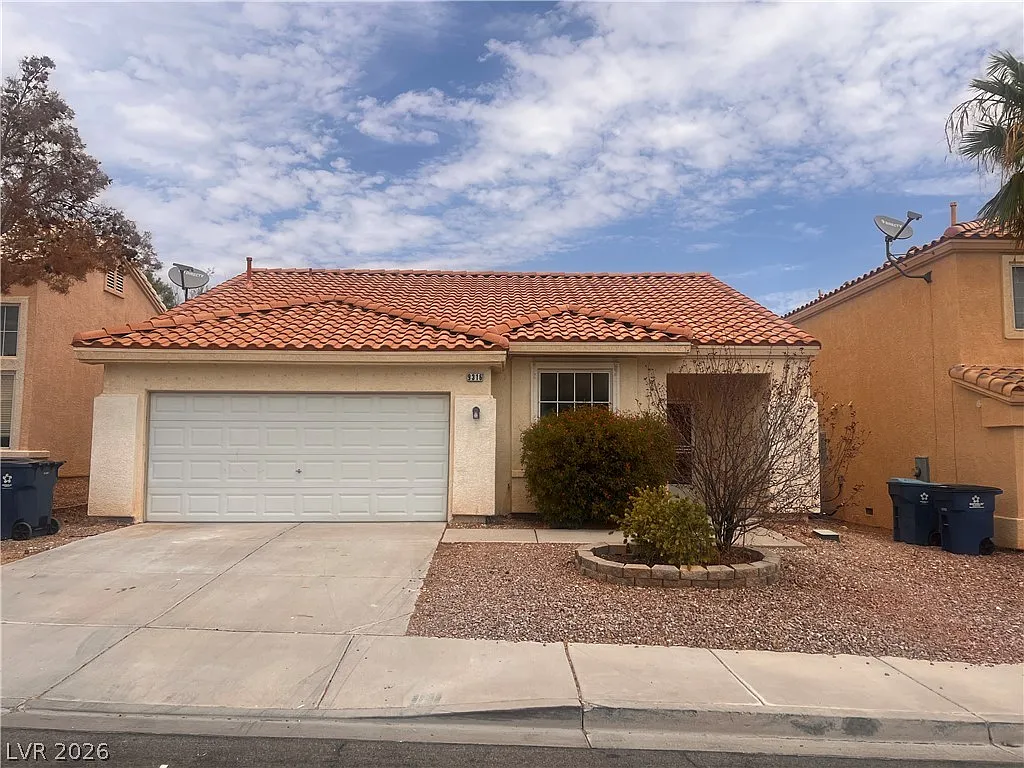 2 bed, 2.0 bath, 1238 sqft, $1,800 — Photo 2