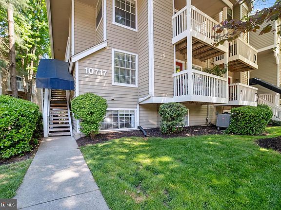 2nd image of 10717 Hampton Mill Ter #301