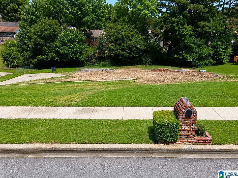 1st image of 1808 7th St NW #14