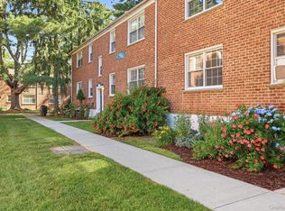 182 Pinewood Road #25, Hartsdale, NY 10530