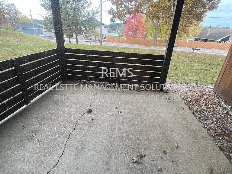 1185 E Hiawatha Dr — Photo 4