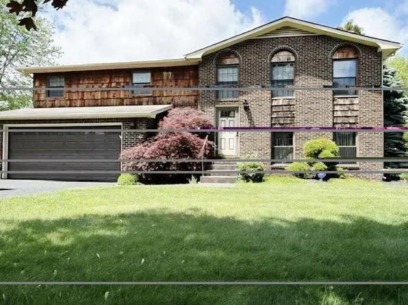 101 Forestview Dr, Beckley, WV 25801