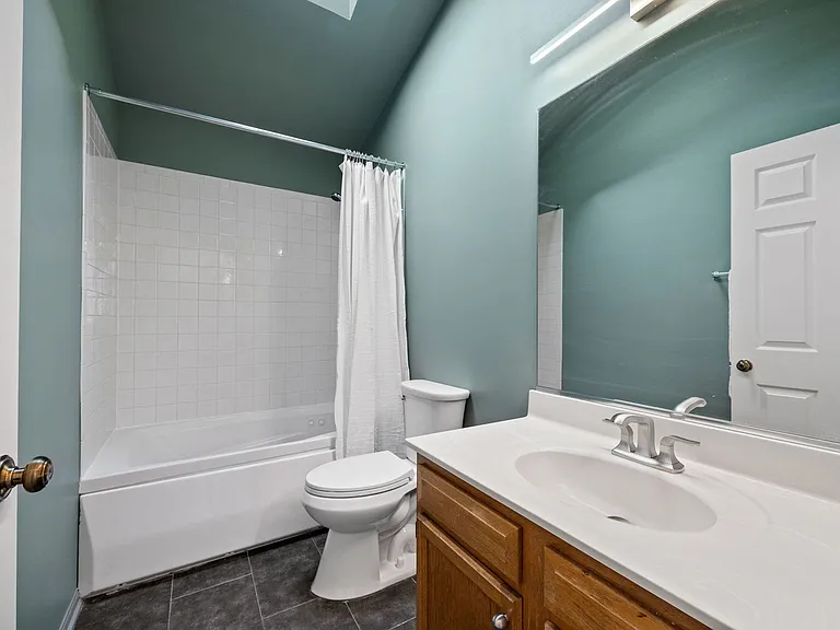 3427 W Polk St — Photo 15