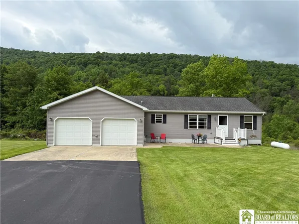 951 Two Mile Rd, Olean, NY 14760