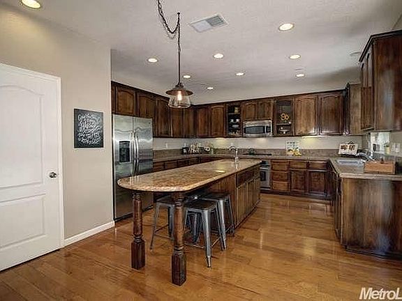 5th image of 2483 Alturas Ct