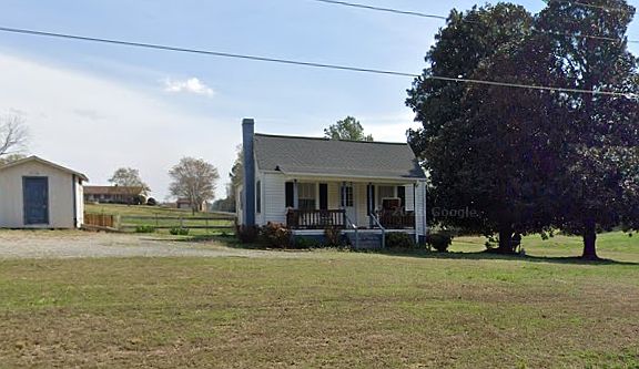 2nd image of 12751 Pine Bluff Rd