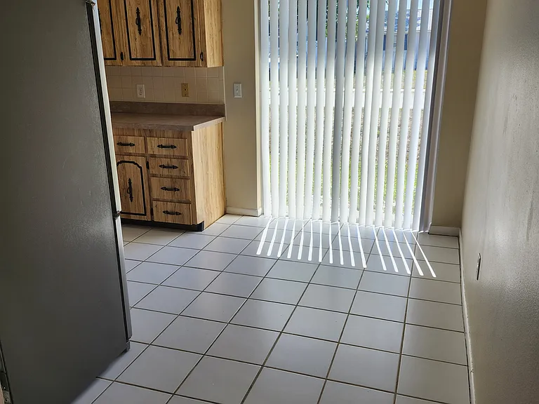 6518 Stone Rd #6518 — Photo 4