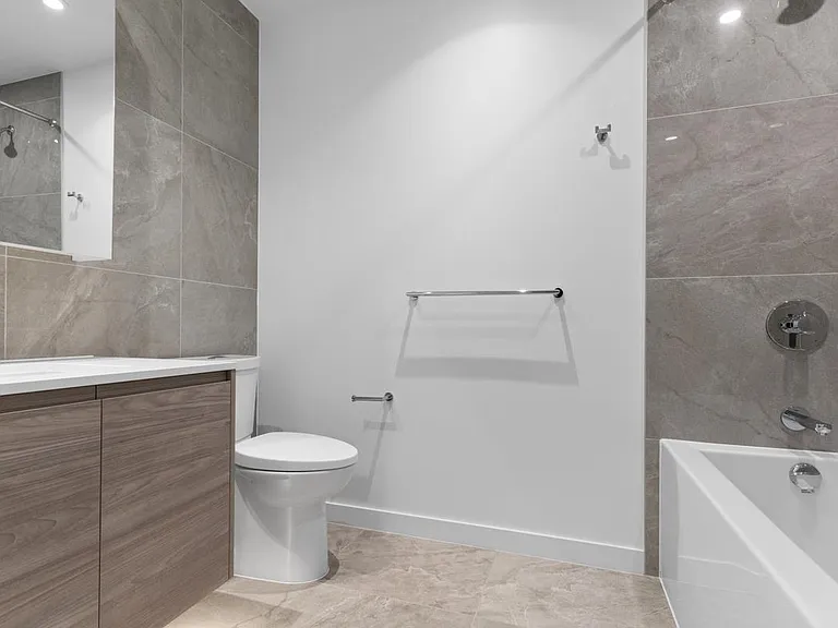 660 Quayside Dr #1405 — Photo 16