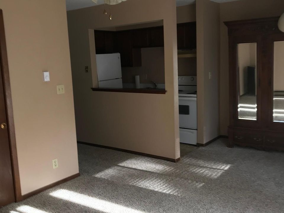 Kitchen/living