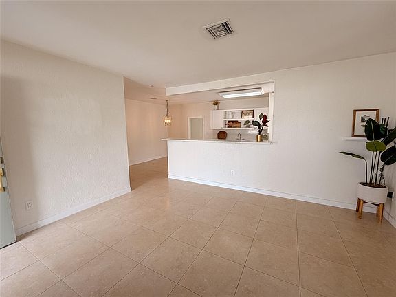 3rd image of 3970 NW 195th Street