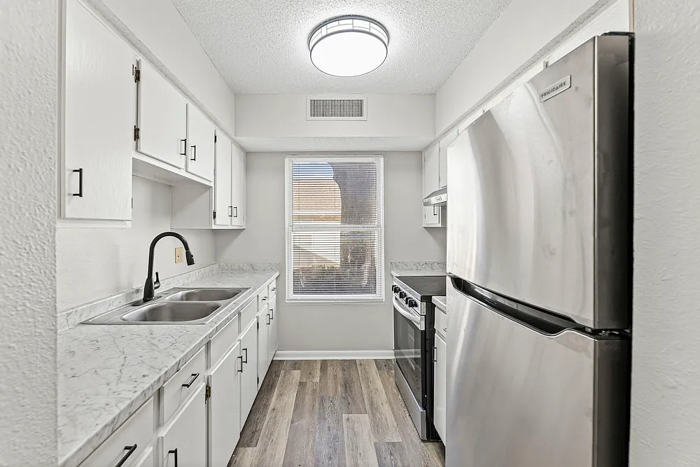 Capstone Townhomes — Photo 1