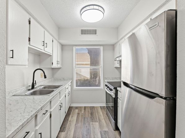 3630 SW Plass Ave #C