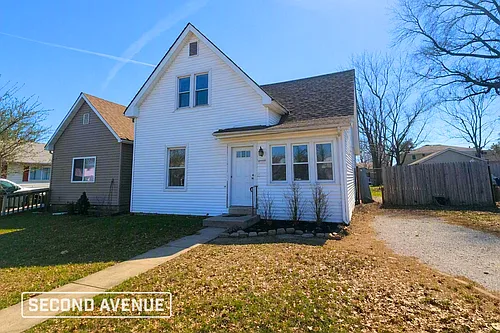2426 E 24th St Photo 1