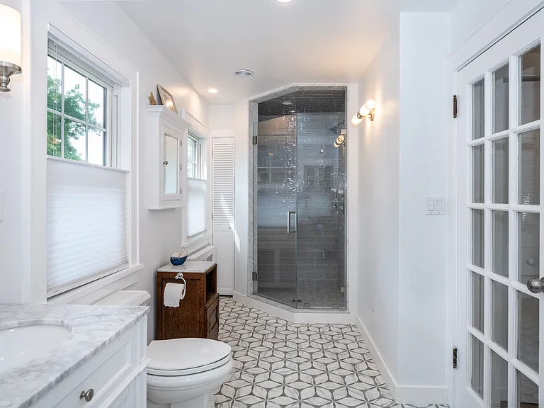 17 Bonnett Ave — Photo 24