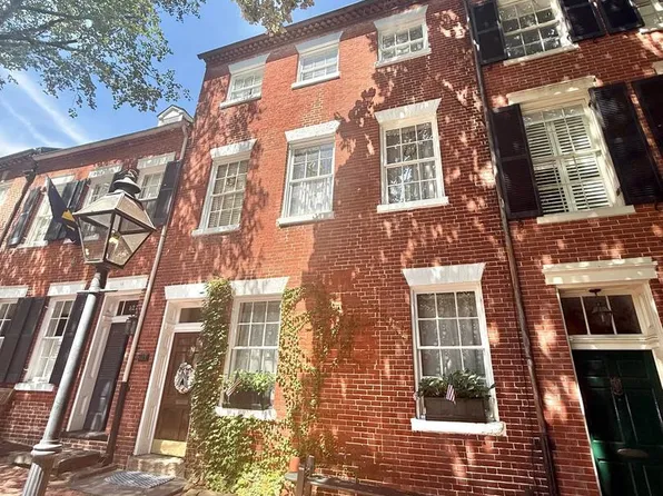 119 Prince St APT 3, Alexandria, VA 22314