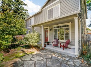 2232 SE 76th Ave, Portland, OR 97215