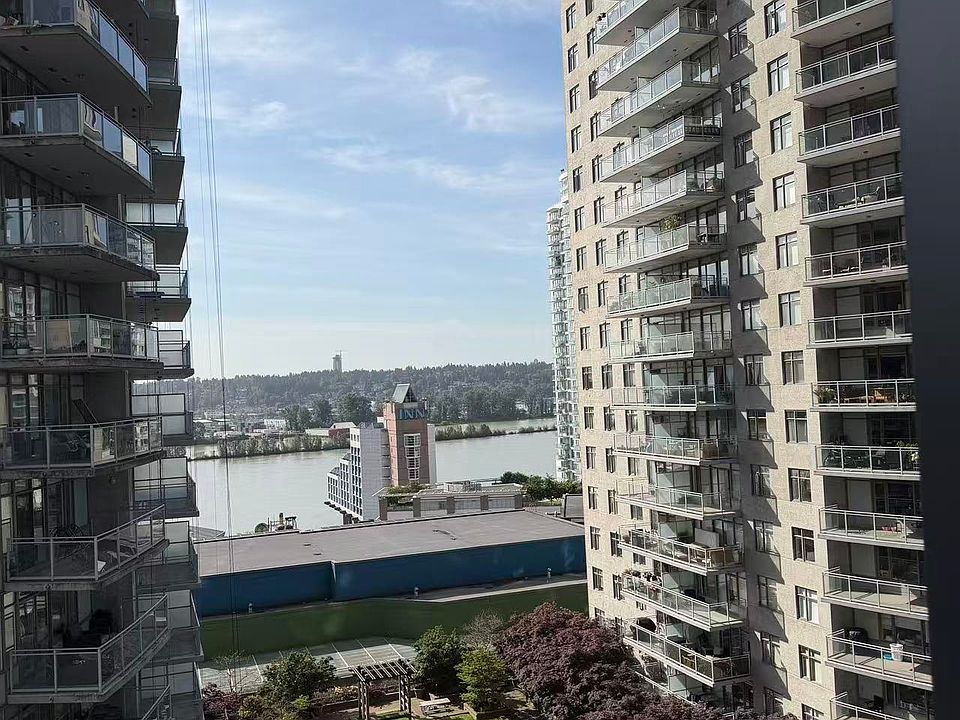 1st image of 823 Carnarvon St #1507
