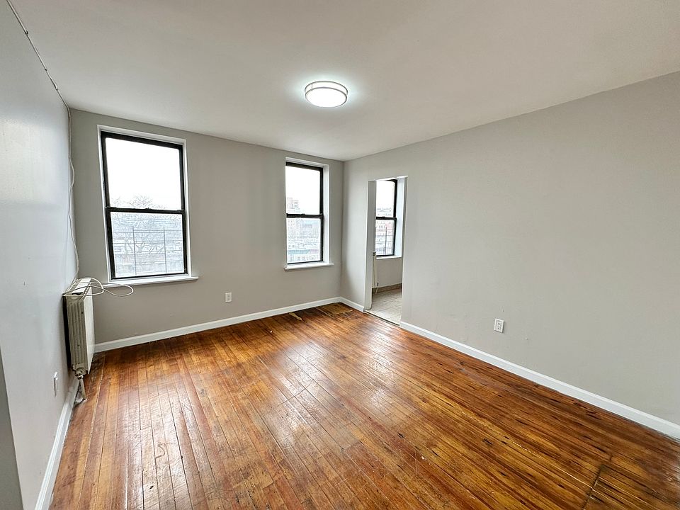 1st image of 450 61st St #3D