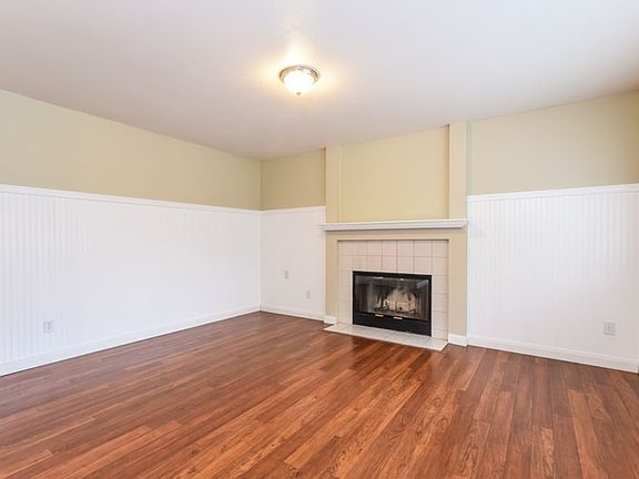 2nd image of 2539 164th St E