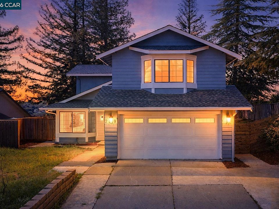 1st image of 2419 Hill View Ln