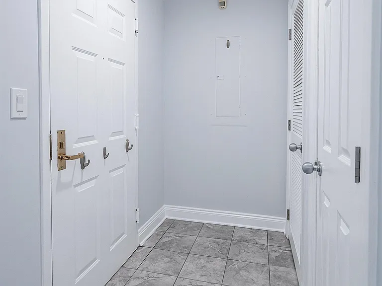 207 Shearwater Ct W #44 — Photo 6