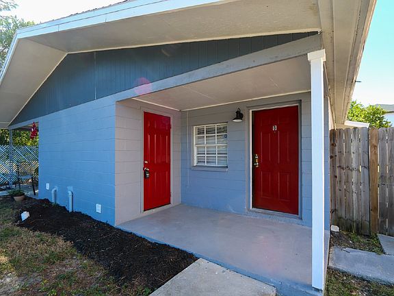 2nd image of 8716 N Greenwood Ave #B