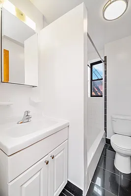 Rented by REAL New York | media 10