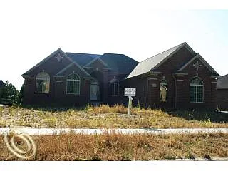 63733 Georgetowne E photo 1