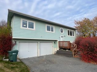 11261 E Hecker Dr, Palmer, AK 99645