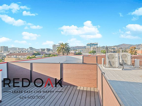 5th image of 5814 1/3 La Mirada Ave #402