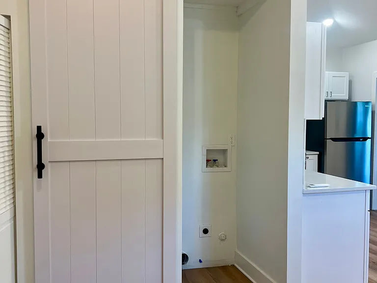 5501 S Newport Ave #B — Photo 11