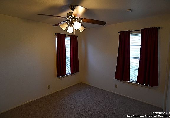 5th image of 5103 Coral Mist St
